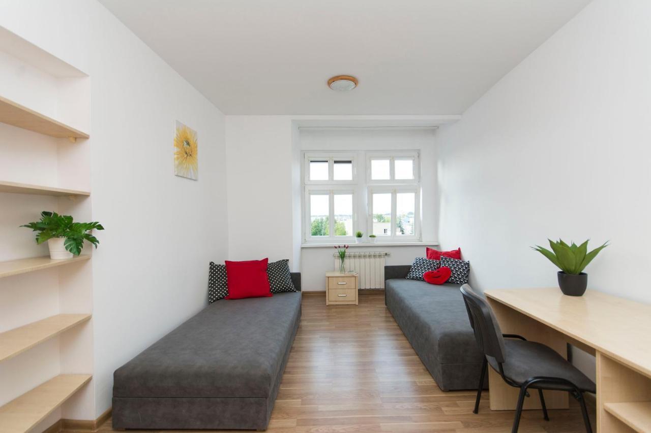 Akademikus Torun Hostel Kültér fotó