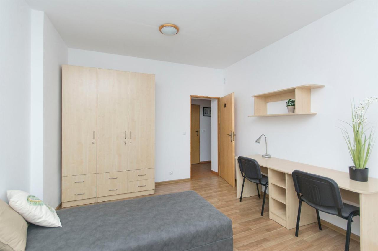 Akademikus Torun Hostel Kültér fotó