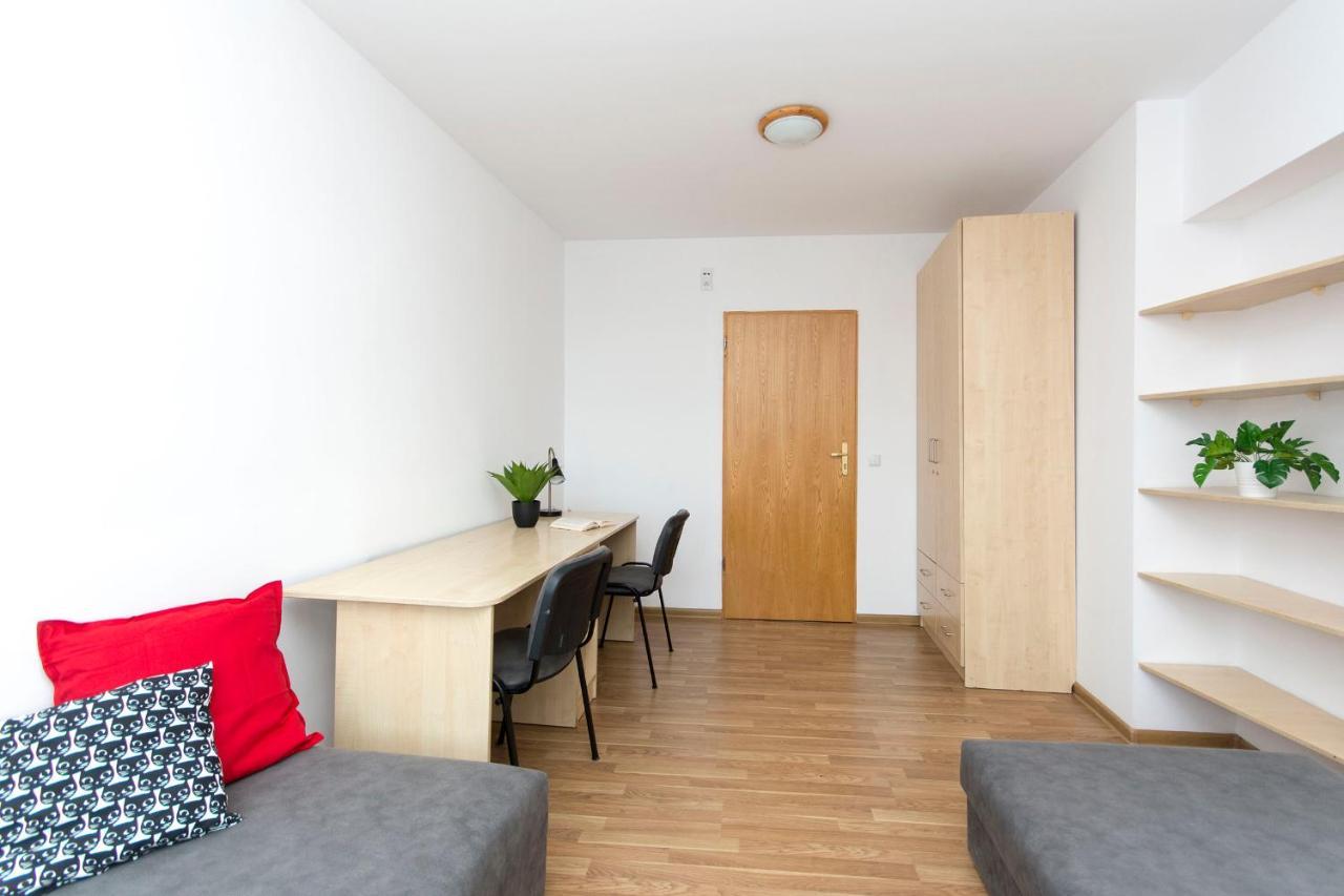 Akademikus Torun Hostel Kültér fotó