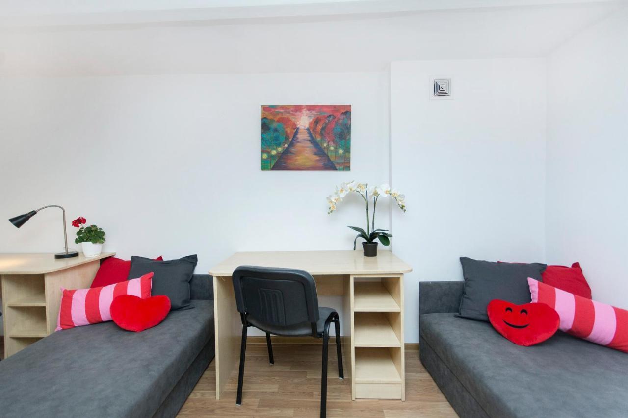 Akademikus Torun Hostel Kültér fotó
