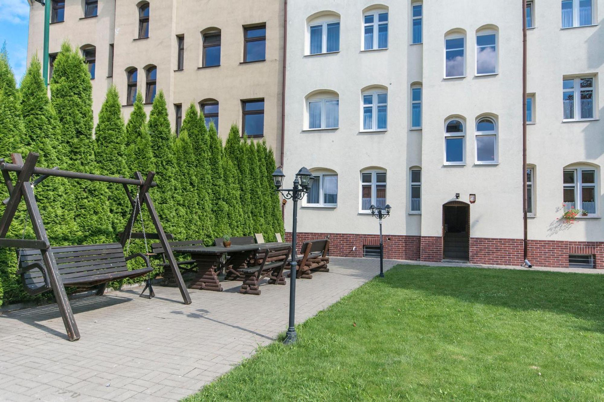 Akademikus Torun Hostel Kültér fotó